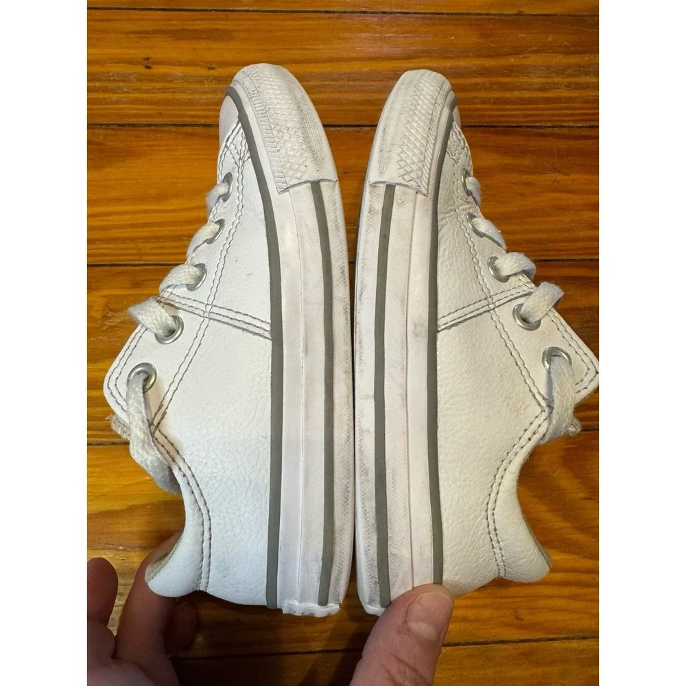 Converse All Star‎ Madison Leather Size 11 Youth